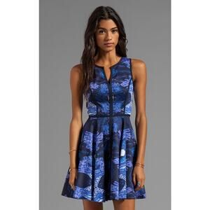 Black Halo Aria Fit & Flare Cocktail Dress in Tranquility Purple Print | 4 EUC